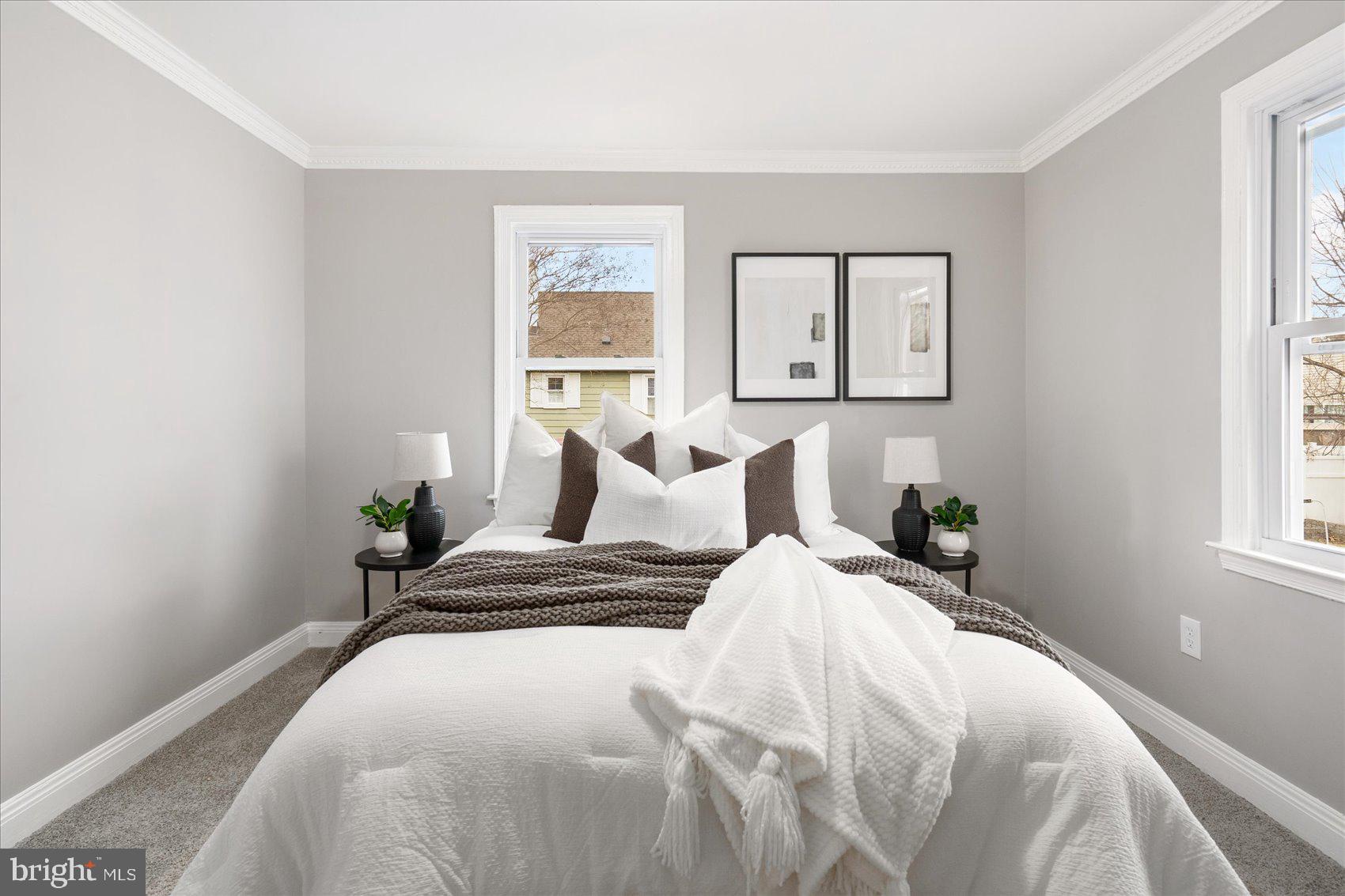 COLONIAL DRIVE - Residential