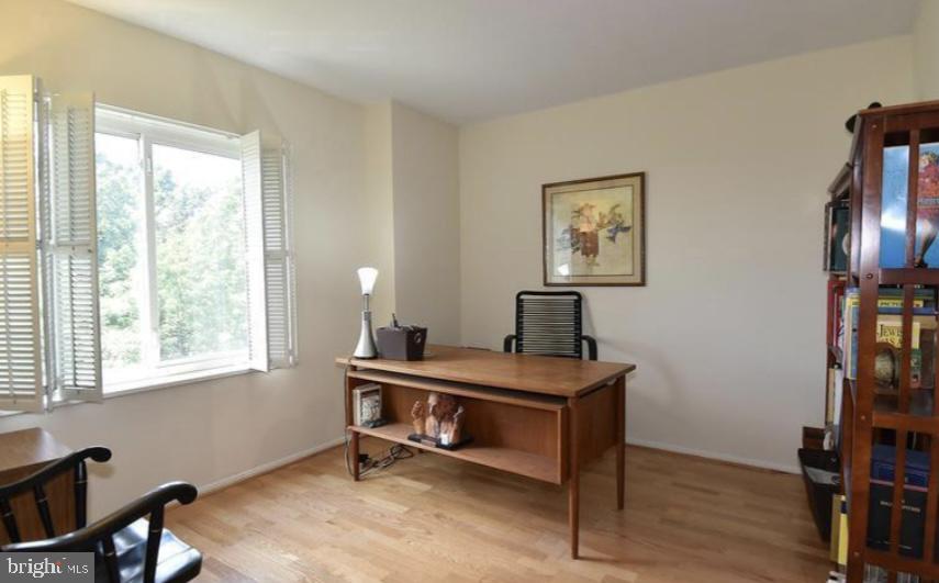 ROTONDA - Residential Lease