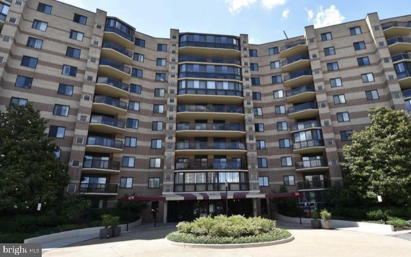 ROTONDA - Residential Lease