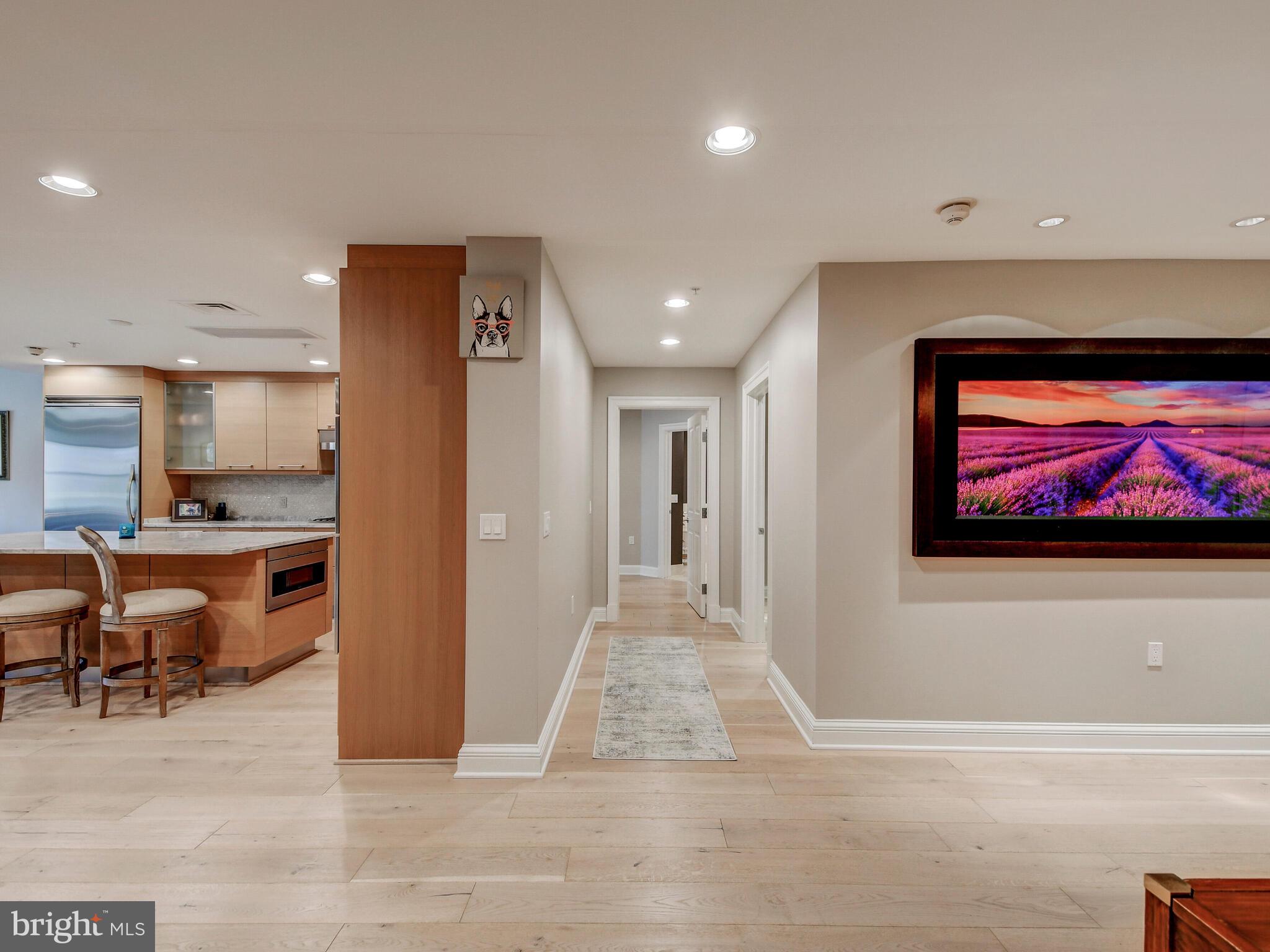 THE RITZ-CARLTON RESIDENCES - Residential