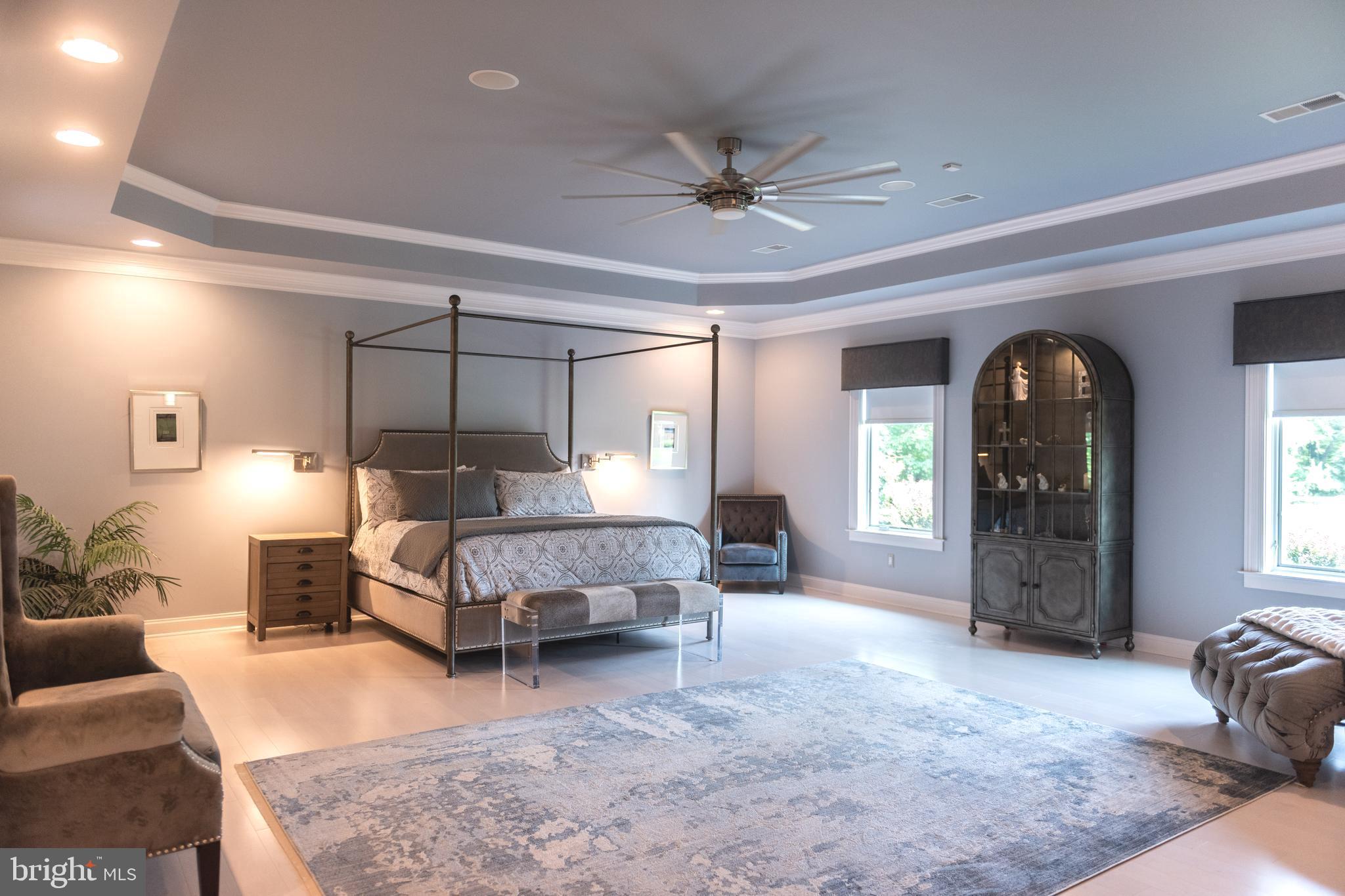 FALCON RIDGE - Residential