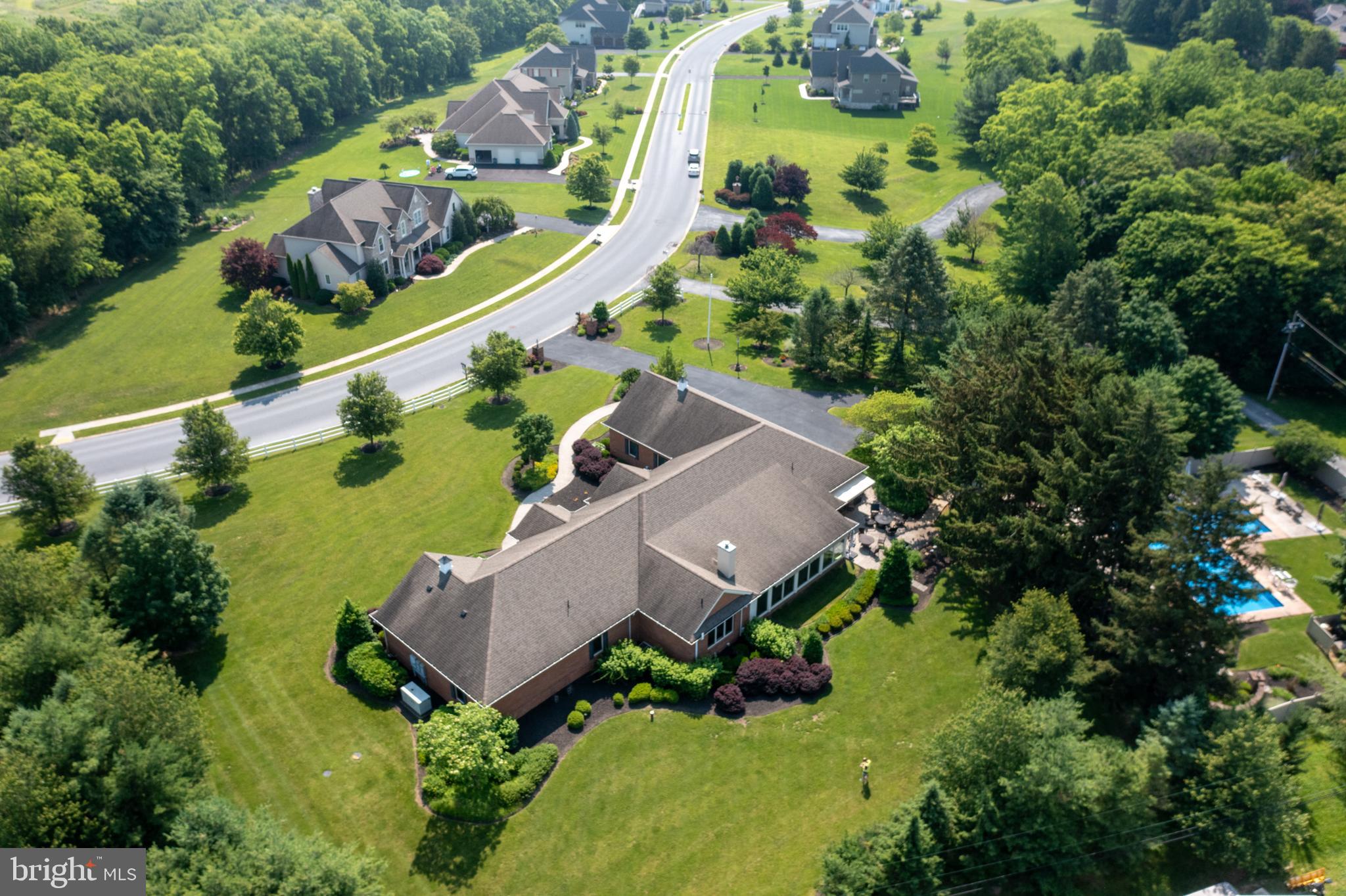 FALCON RIDGE - Residential