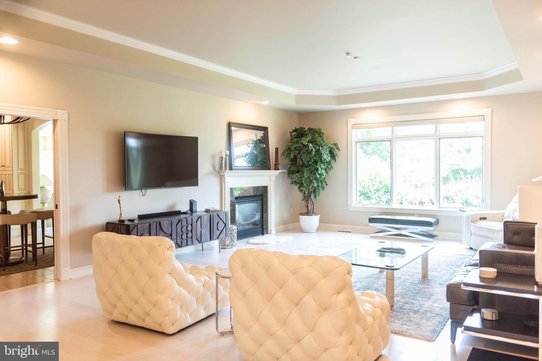 FALCON RIDGE - Residential