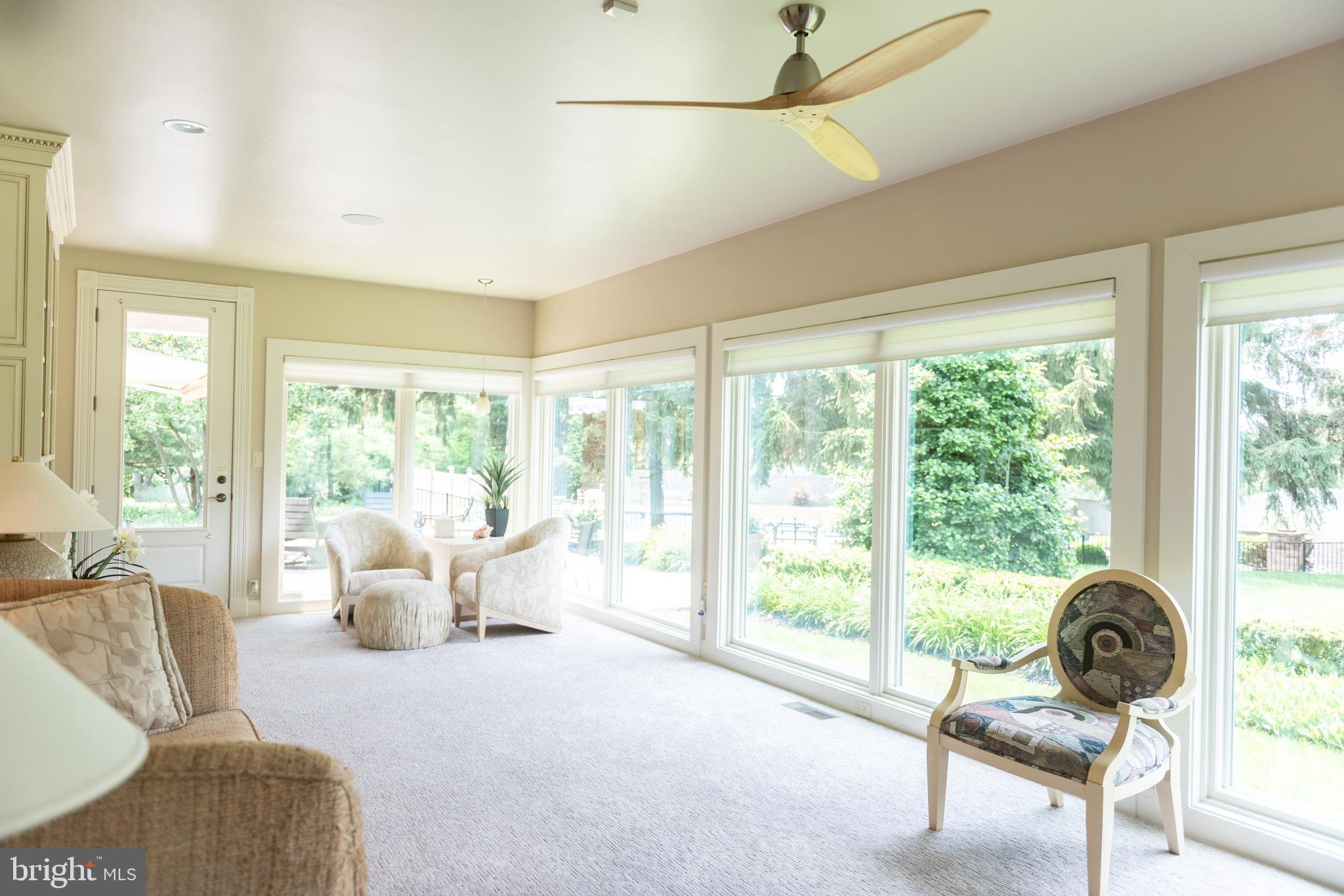 FALCON RIDGE - Residential