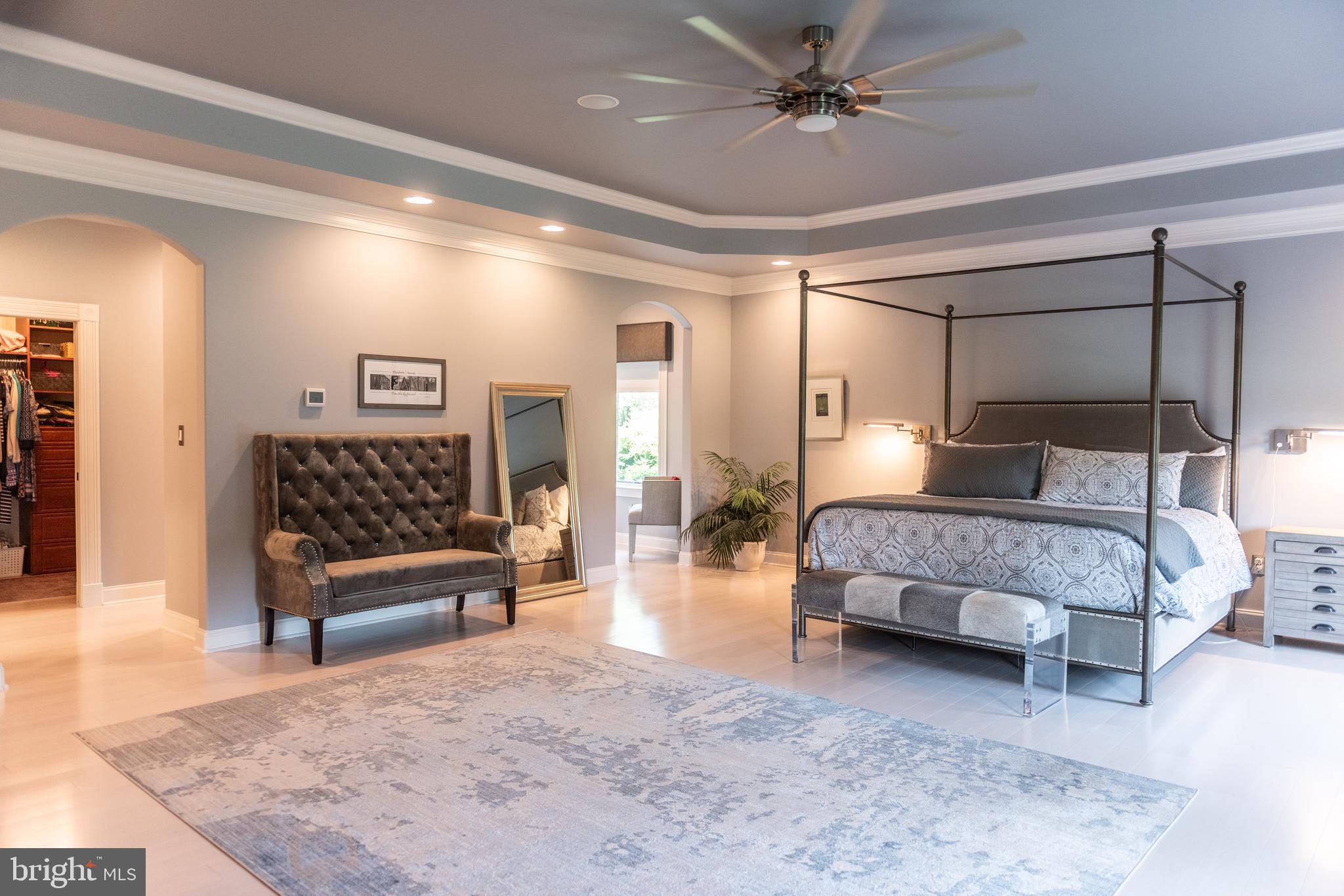 FALCON RIDGE - Residential