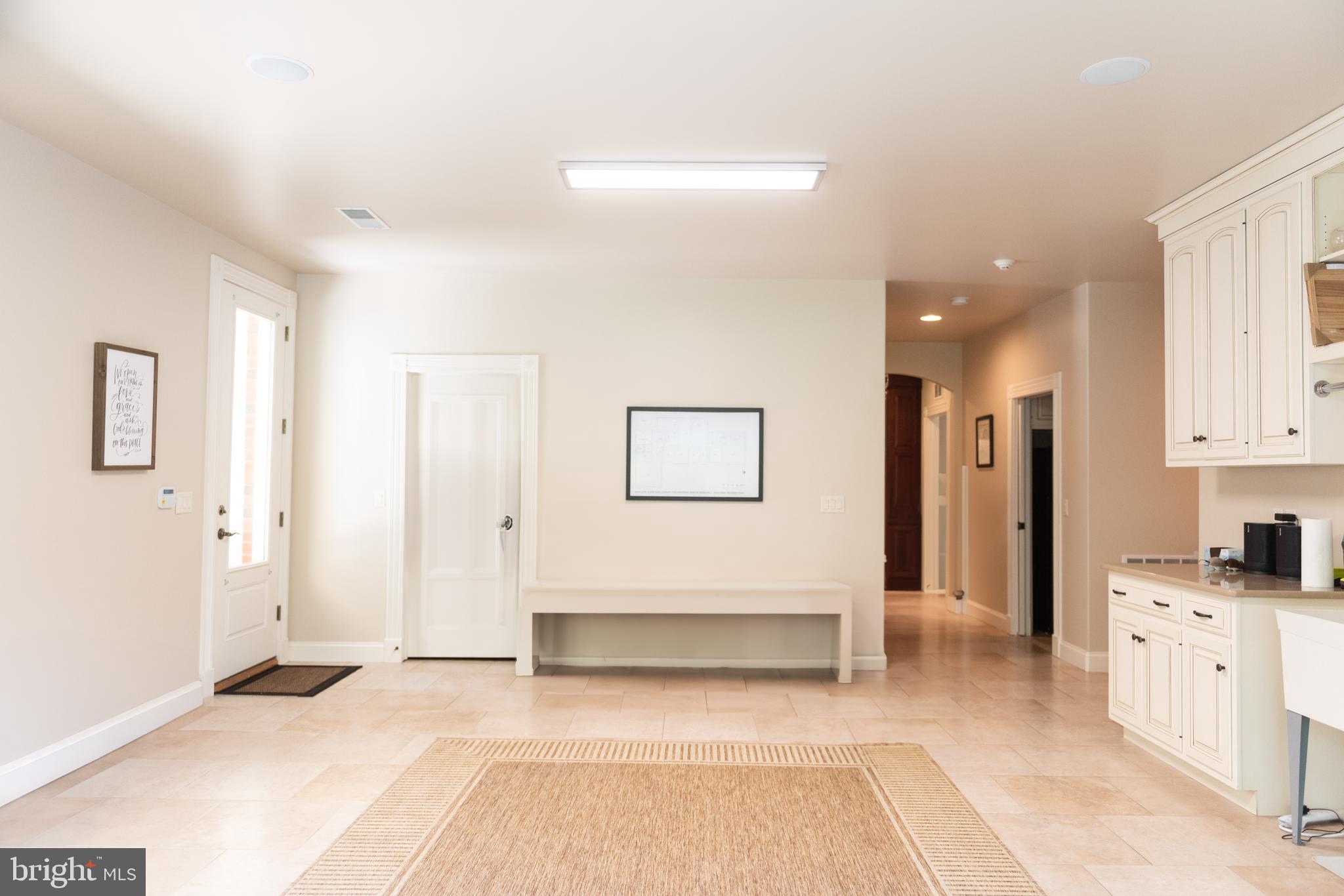 FALCON RIDGE - Residential