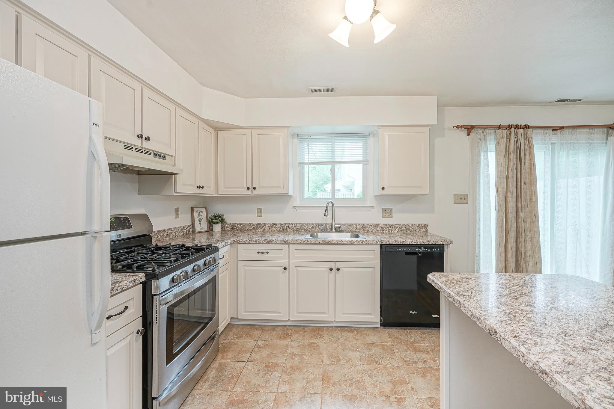 203 BALIN COURT