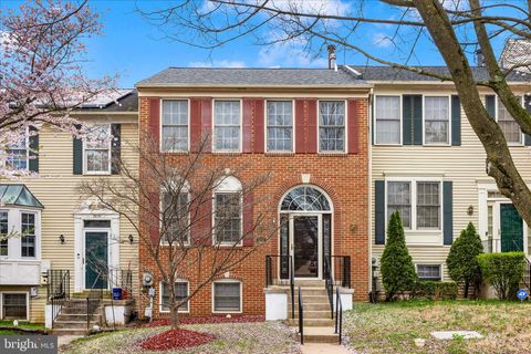 Townhouse For Sale - 5577 Rivendell Place<br/> FREDERICK, MD 21703