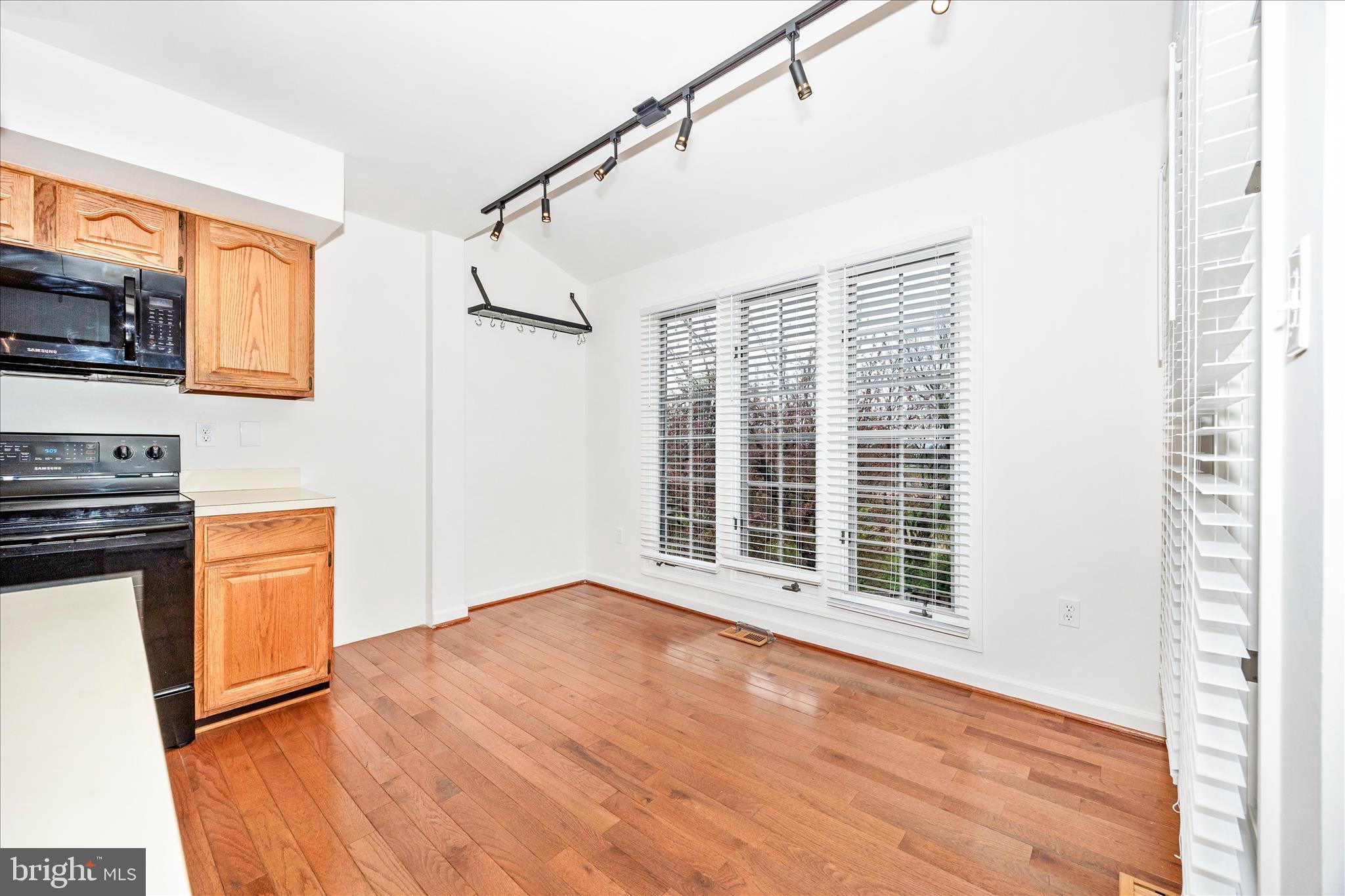 STUART MECHANIC - Residential