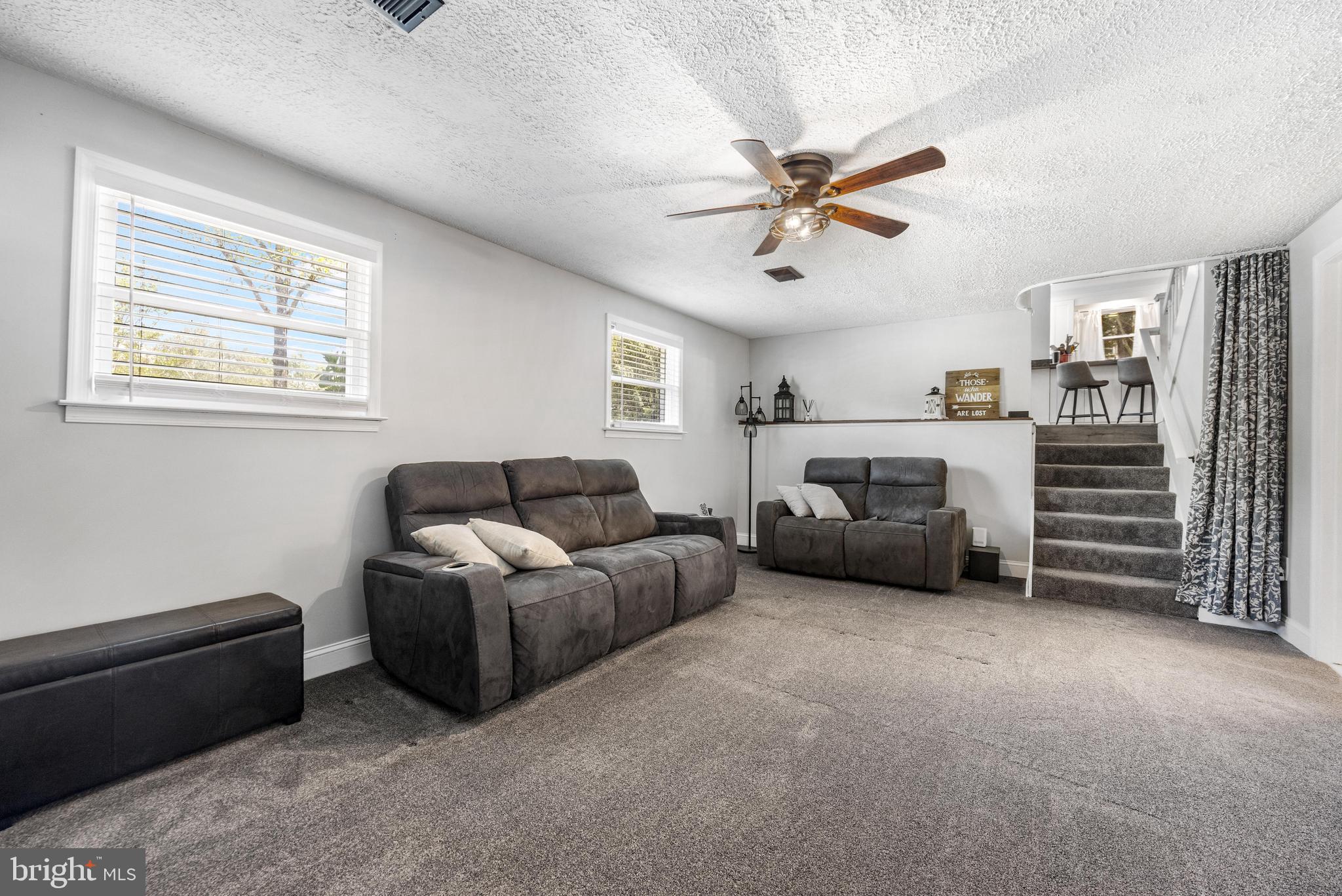 RIVA FARMS - Residential