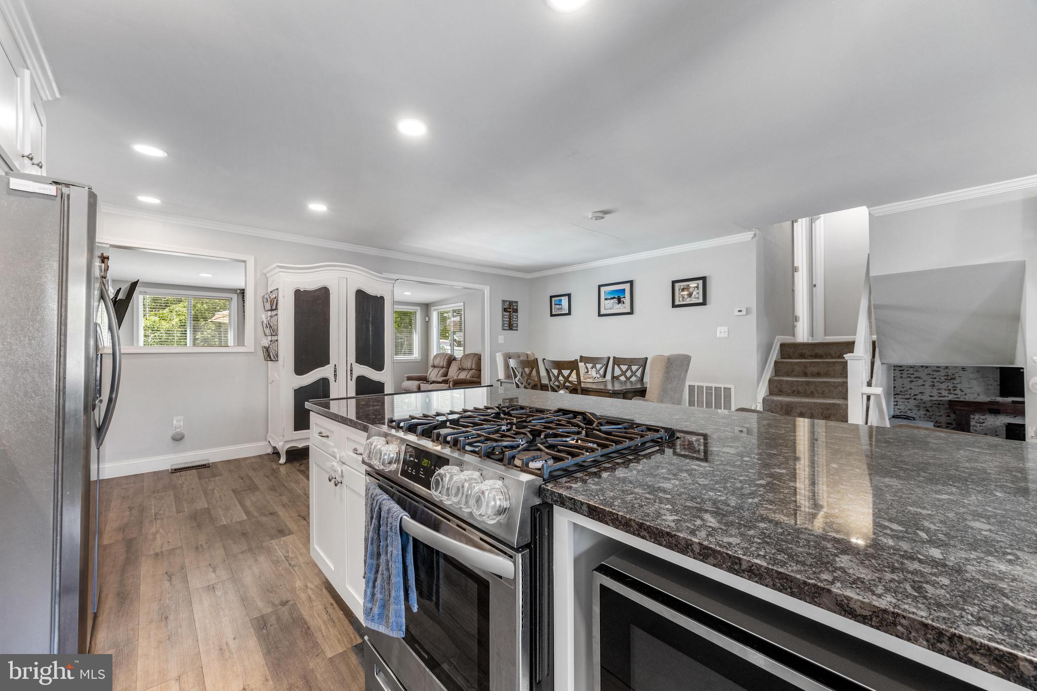 RIVA FARMS - Residential