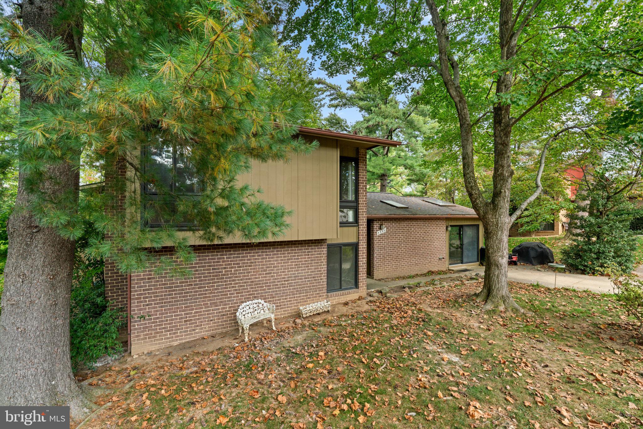 PHELPS LUCK - Residential