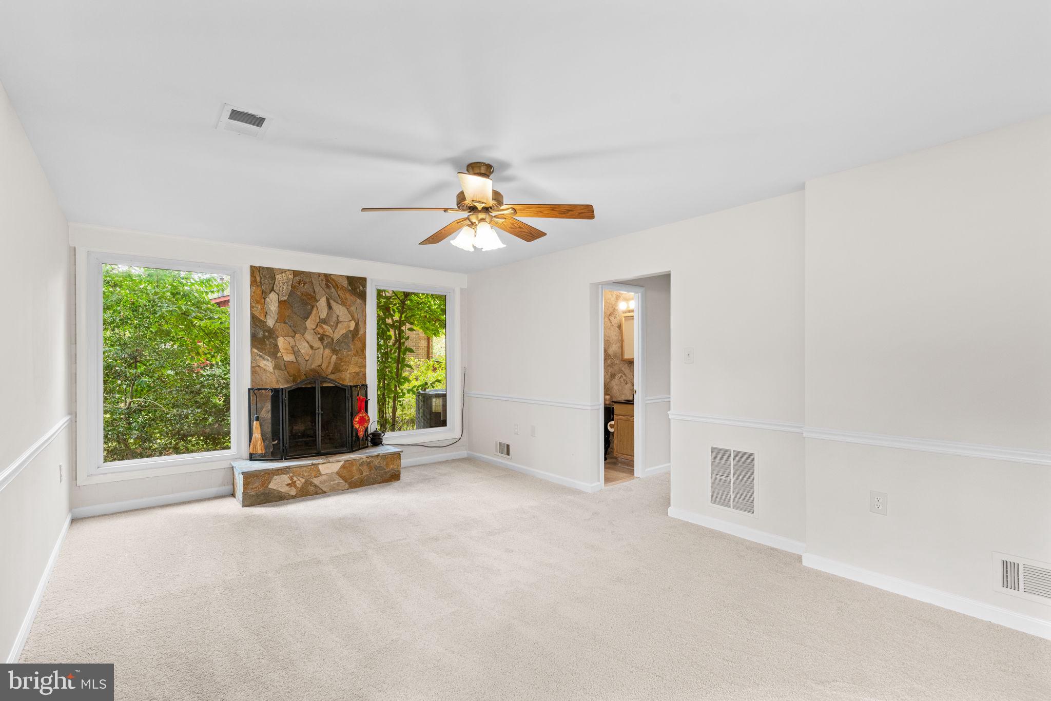 PHELPS LUCK - Residential