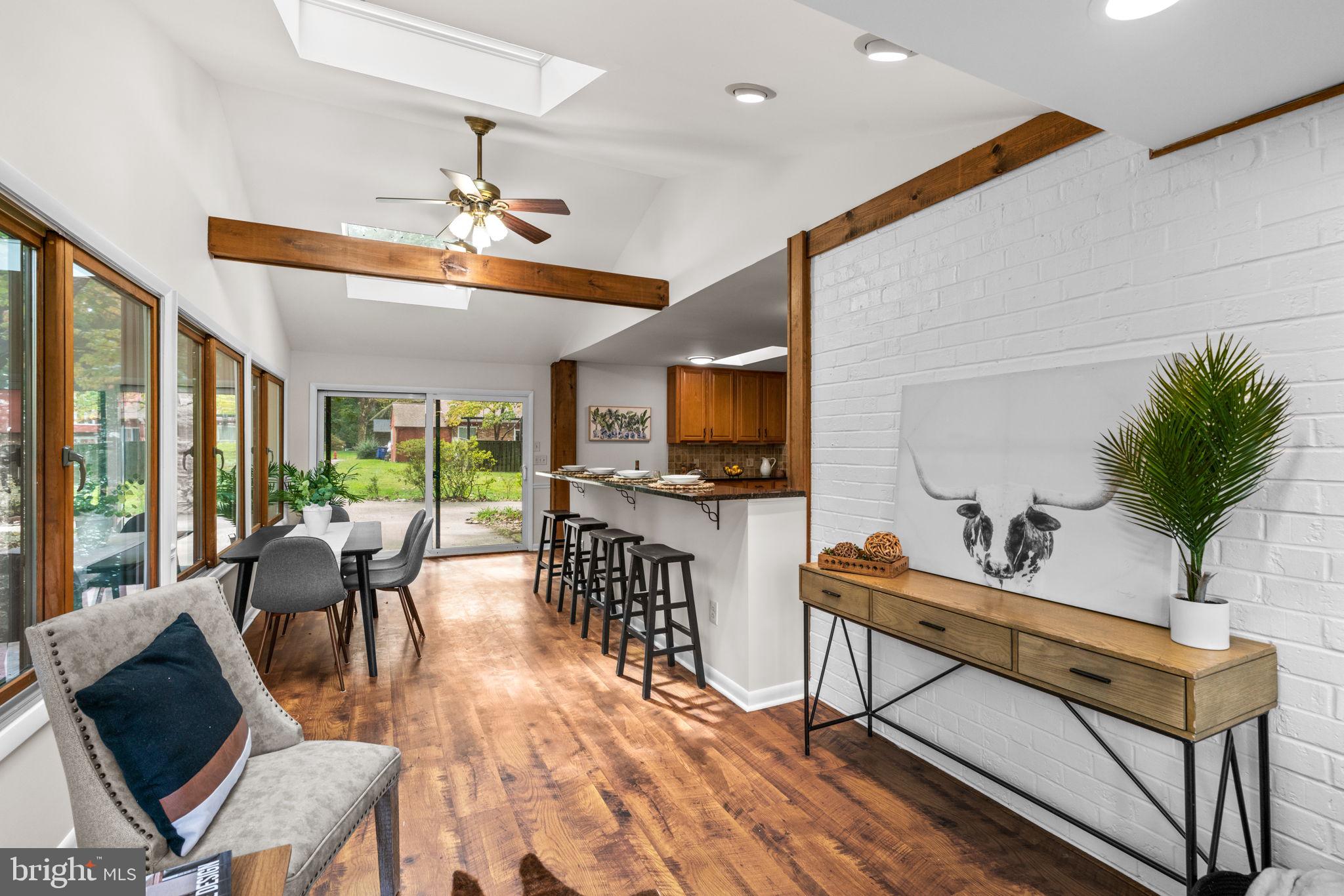 PHELPS LUCK - Residential