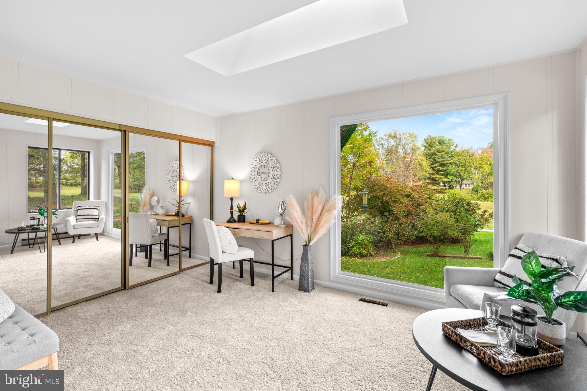 PHELPS LUCK - Residential