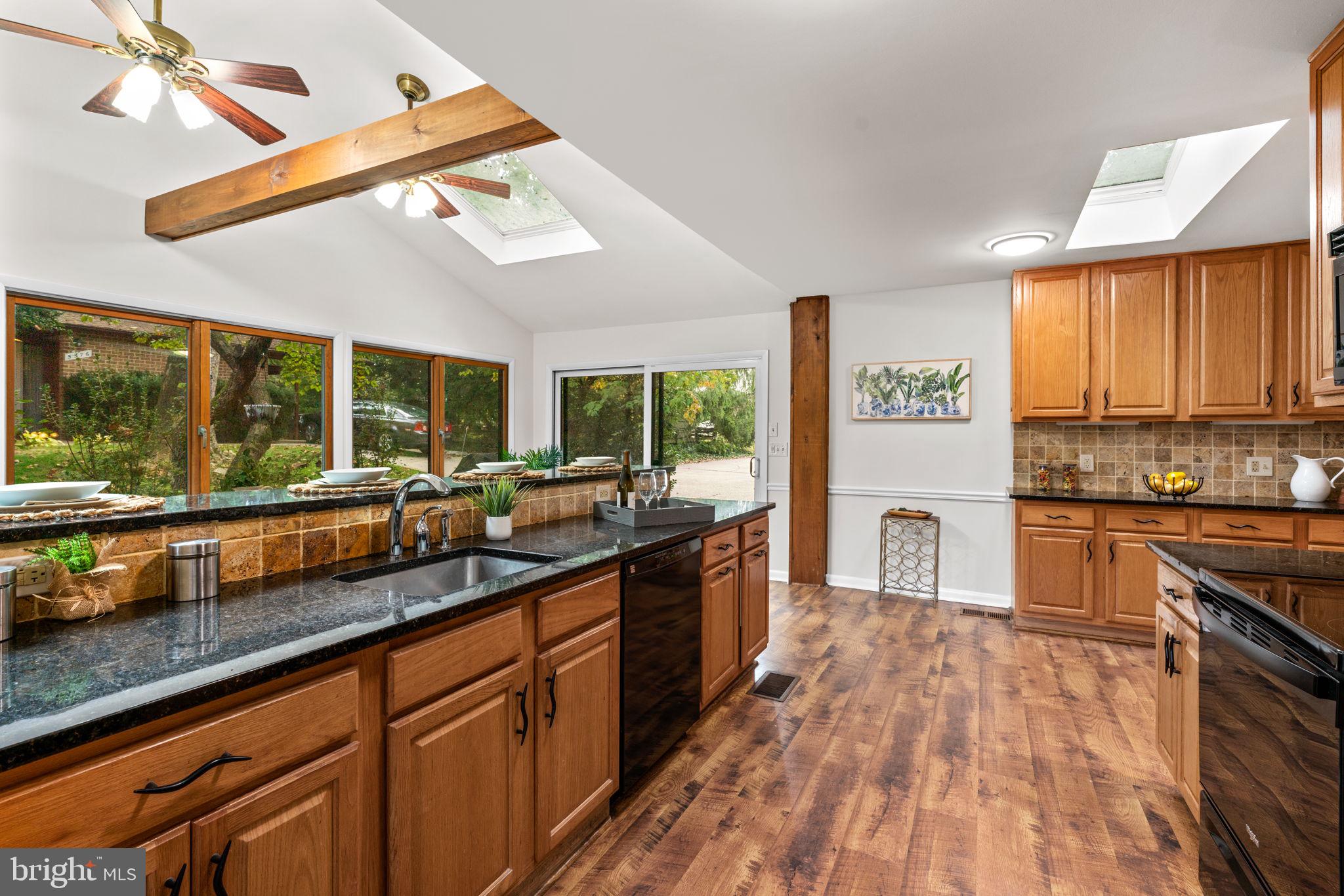 PHELPS LUCK - Residential