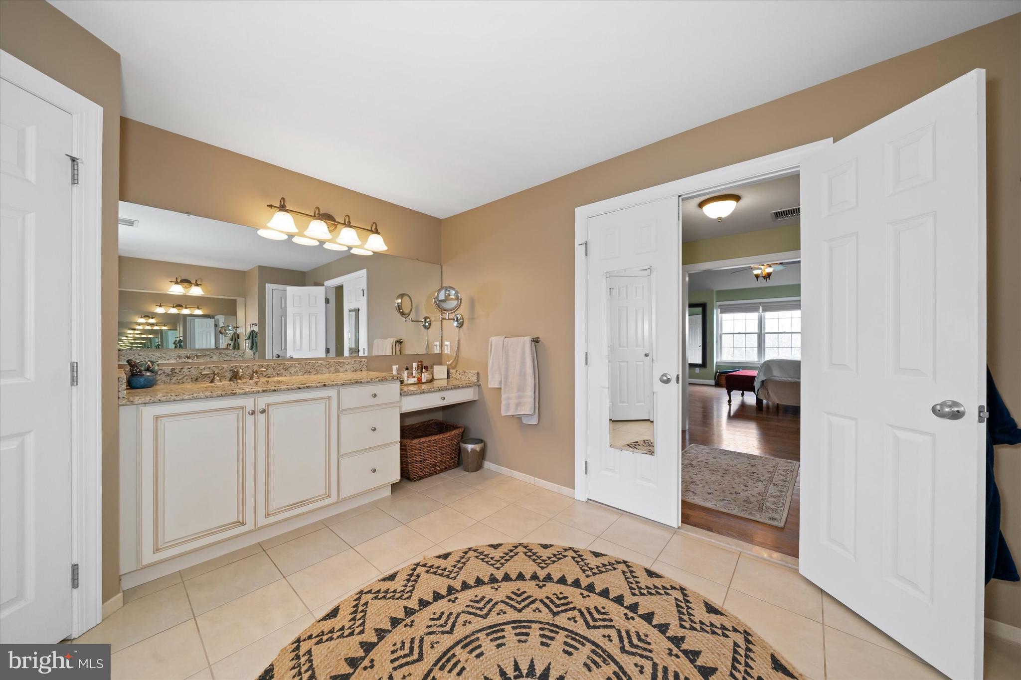 CARLTON NORTH GATE - Residential