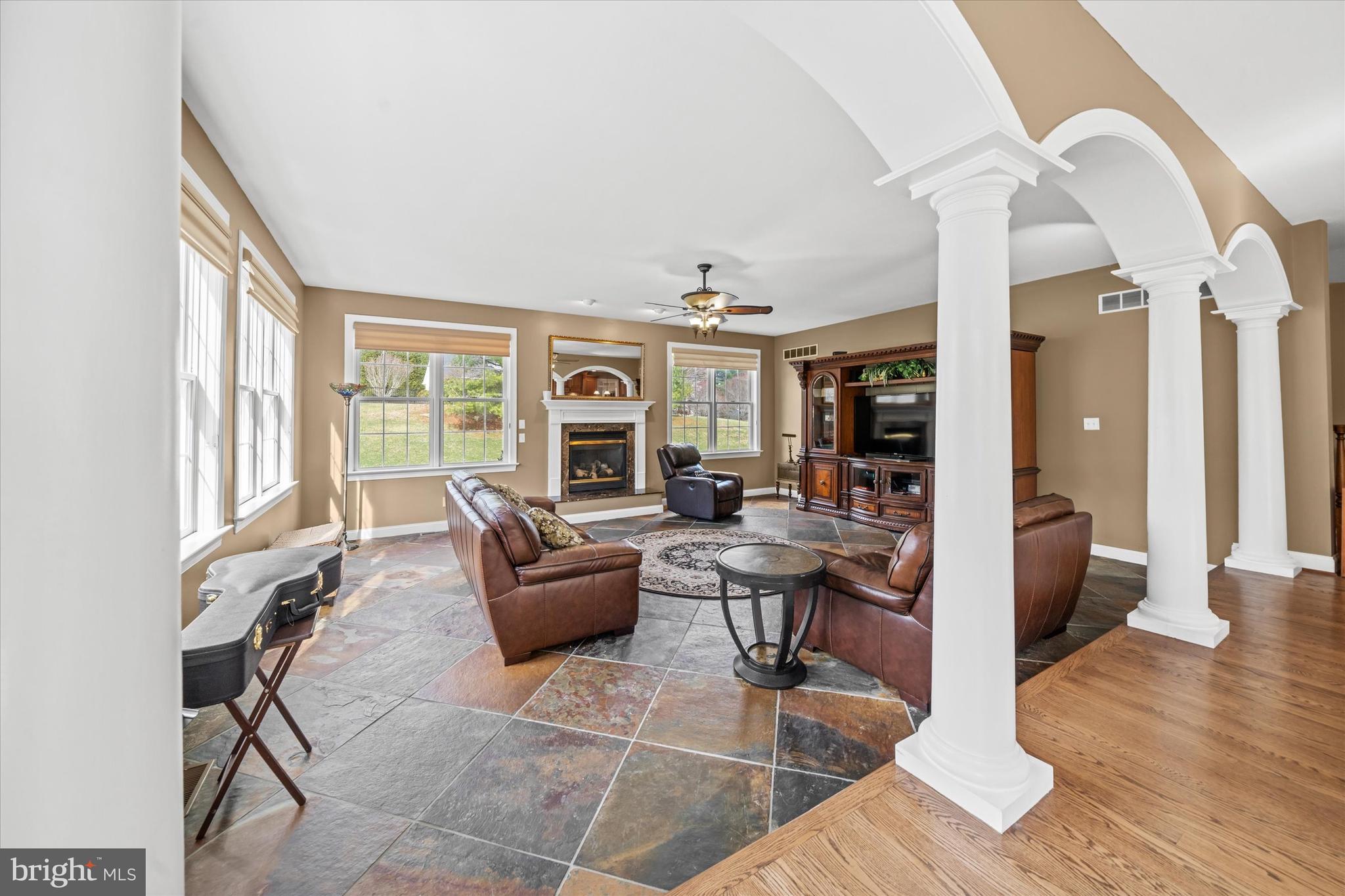 CARLTON NORTH GATE - Residential