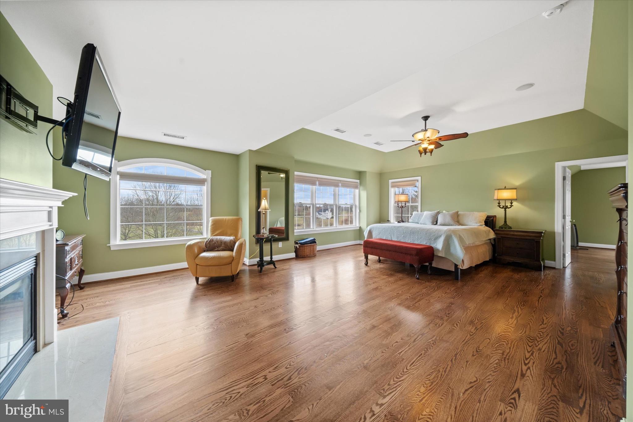 CARLTON NORTH GATE - Residential