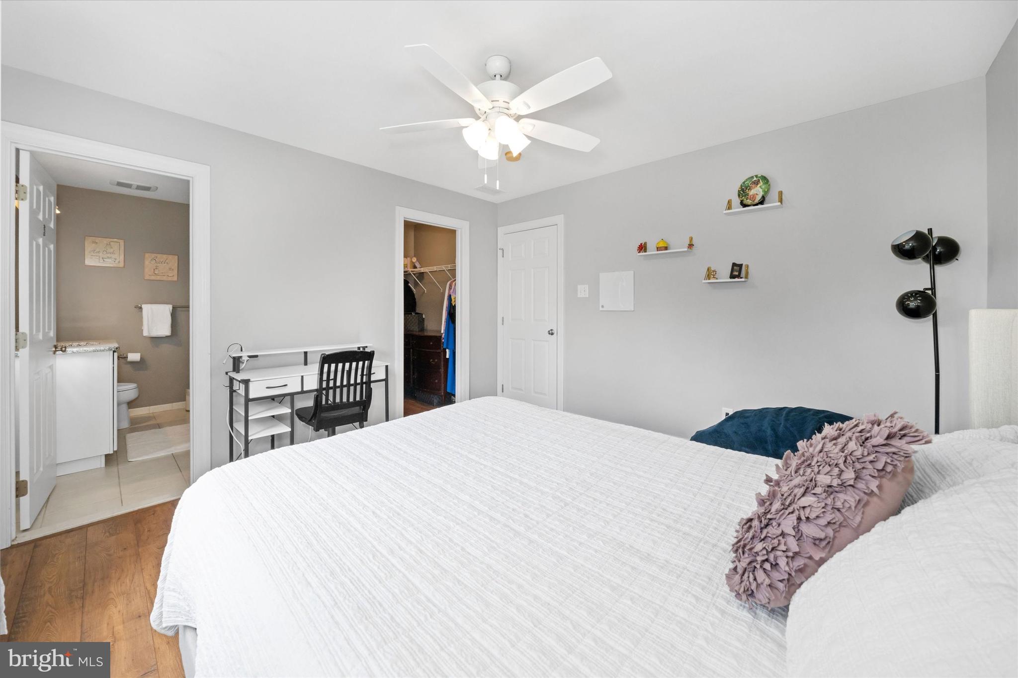 CARLTON NORTH GATE - Residential