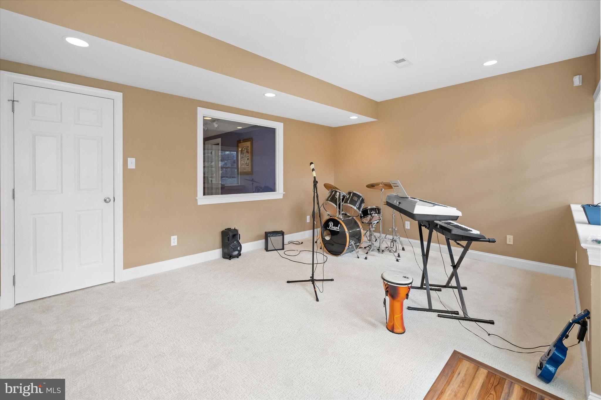 CARLTON NORTH GATE - Residential