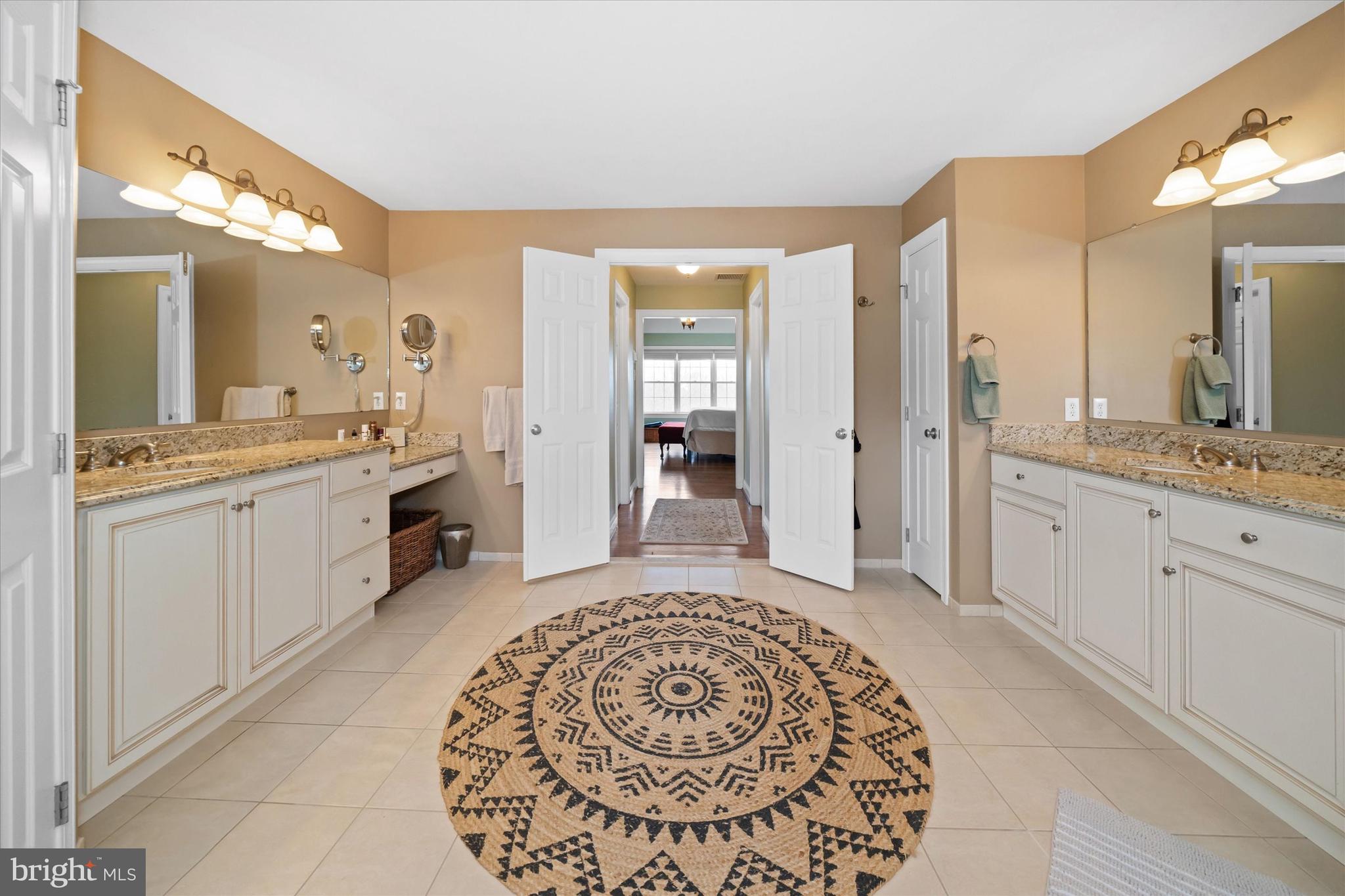 CARLTON NORTH GATE - Residential