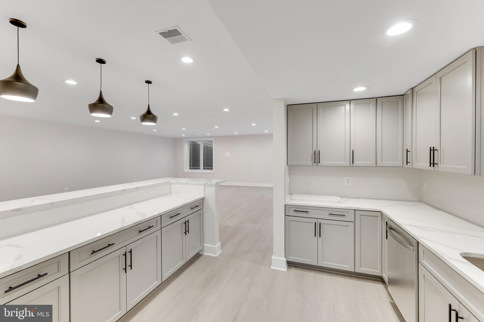 GREAT FALLS WOODS - Residential