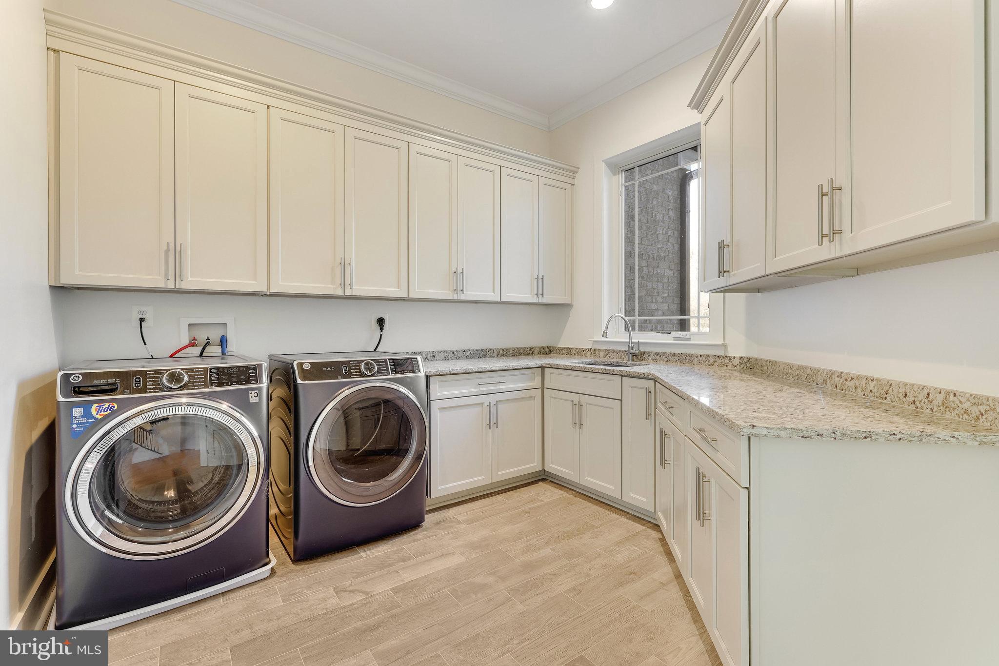 GREAT FALLS WOODS - Residential