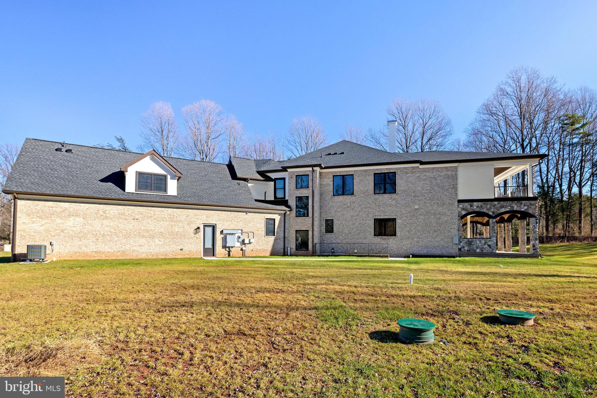 GREAT FALLS WOODS - Residential