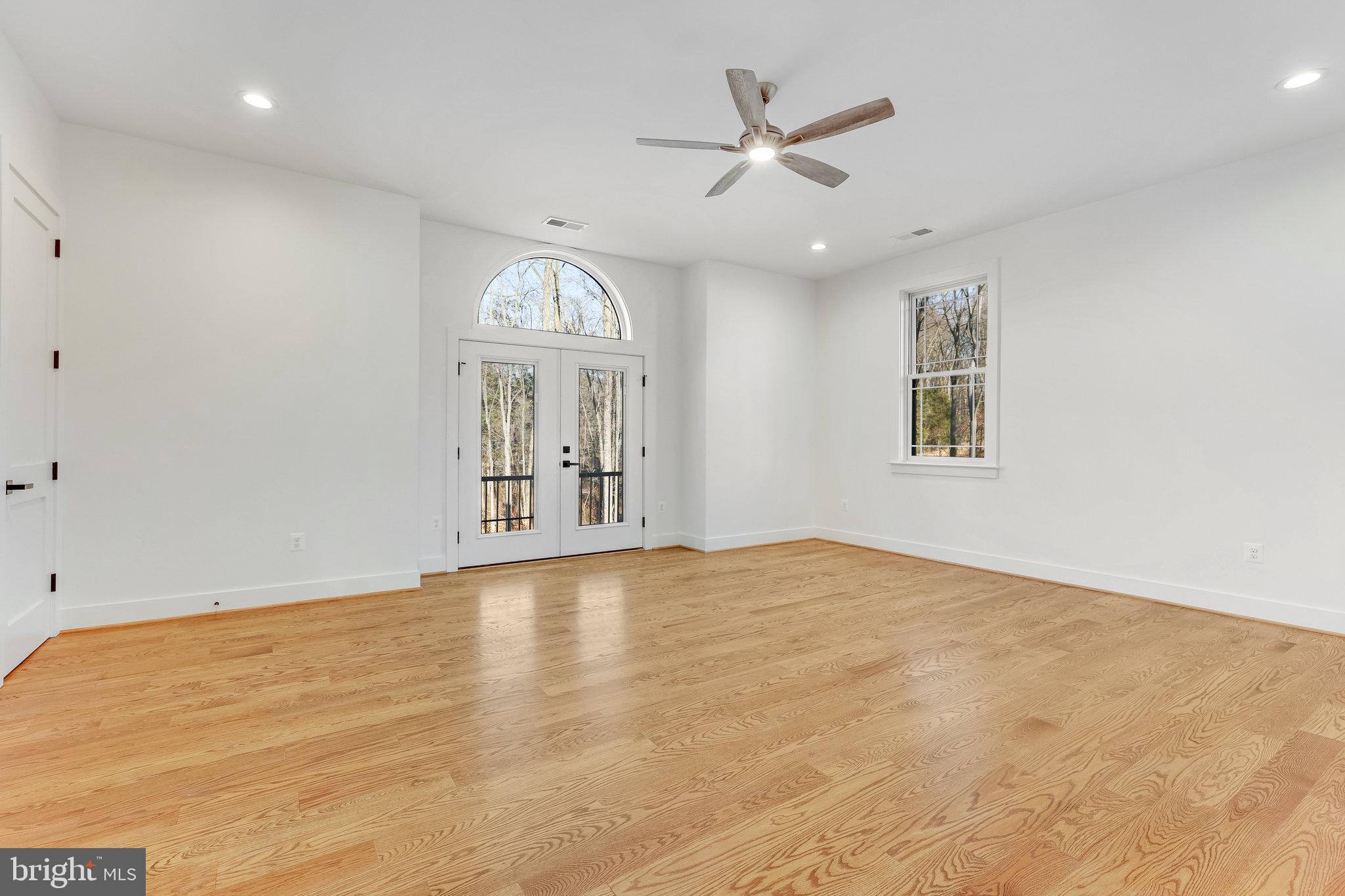 GREAT FALLS WOODS - Residential