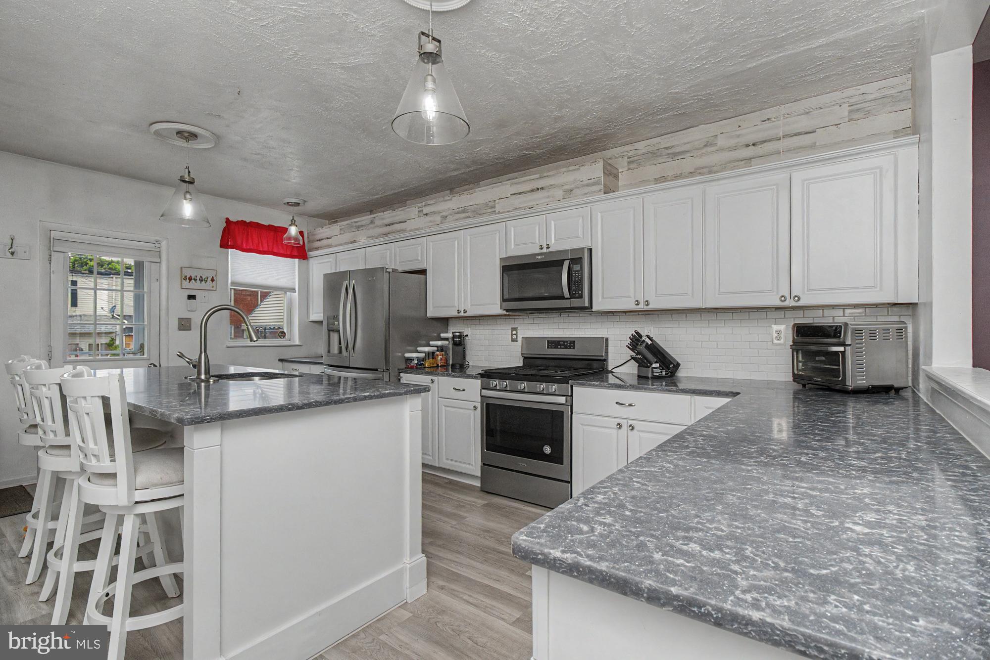 BAYVIEW - Residential