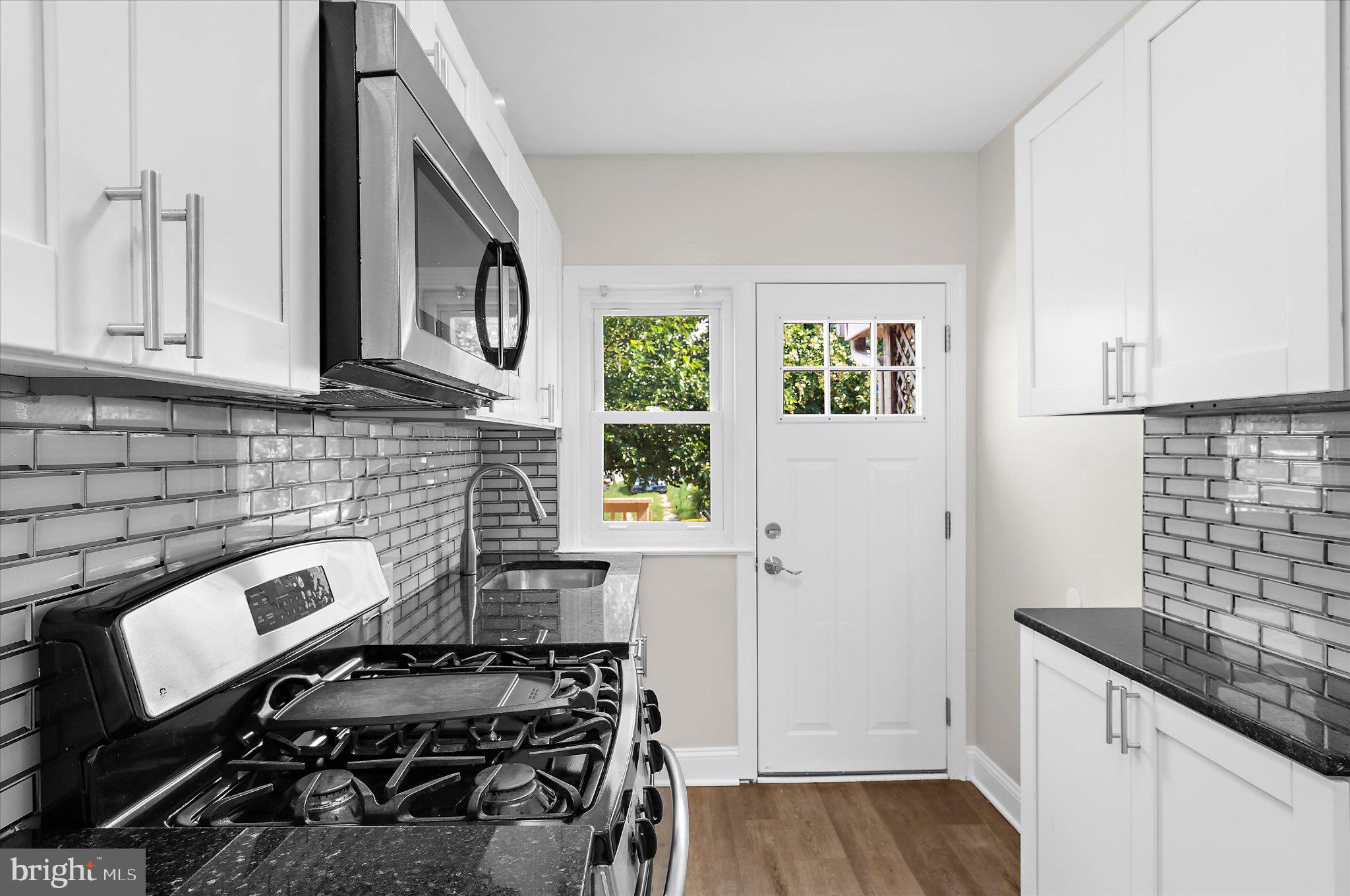 314 ARDEN ROAD W