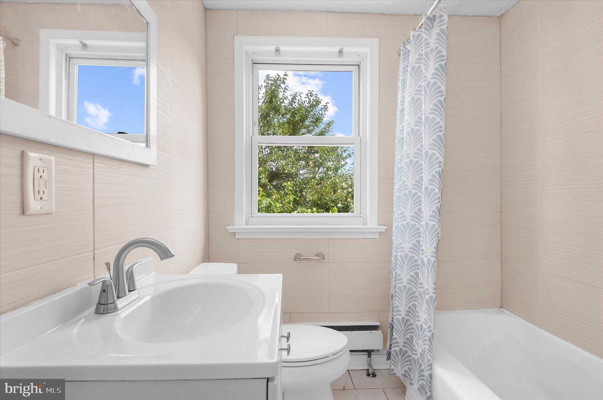 314 ARDEN ROAD W