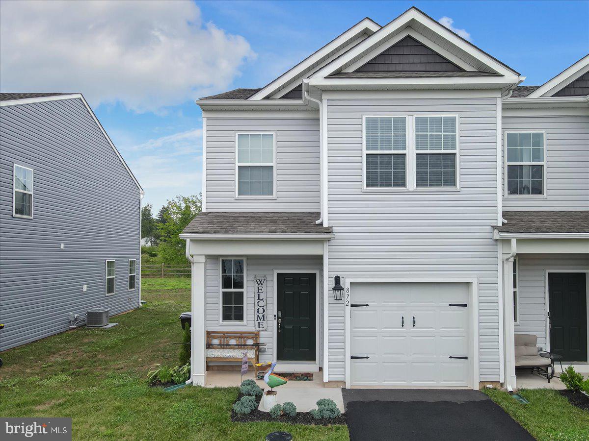872 PEACEFUL LANE