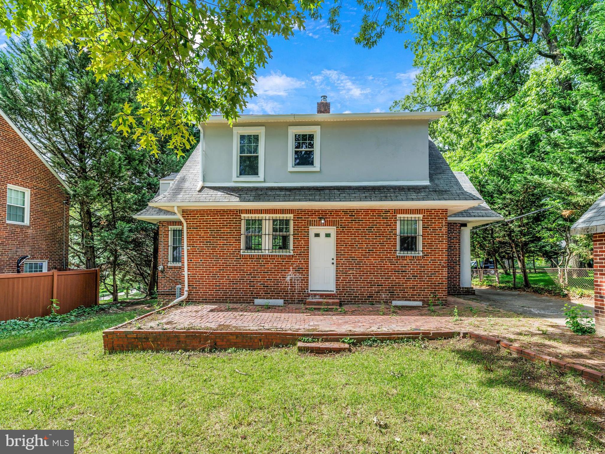 COLLEGE PARK - Residential