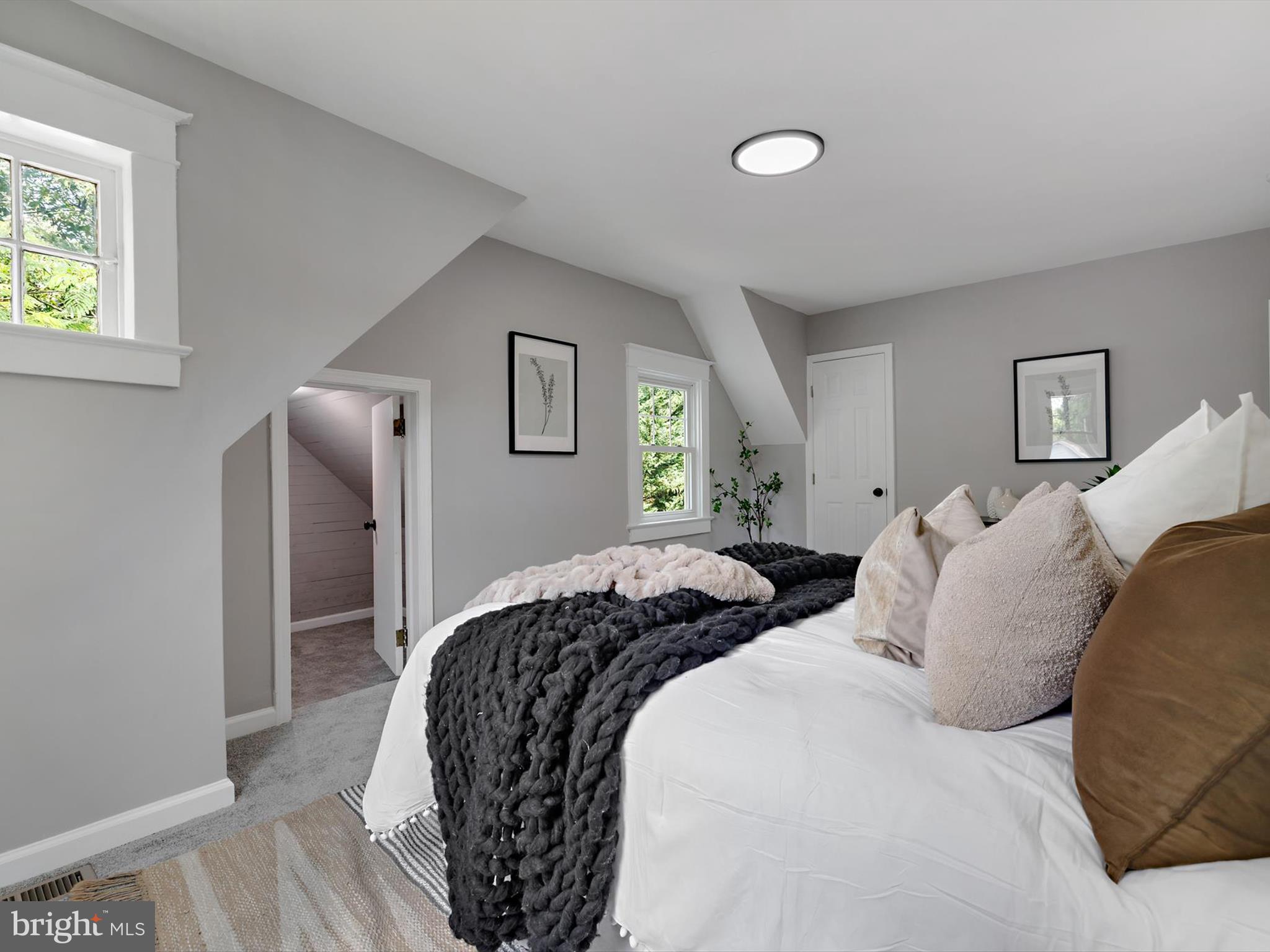 COLLEGE PARK - Residential