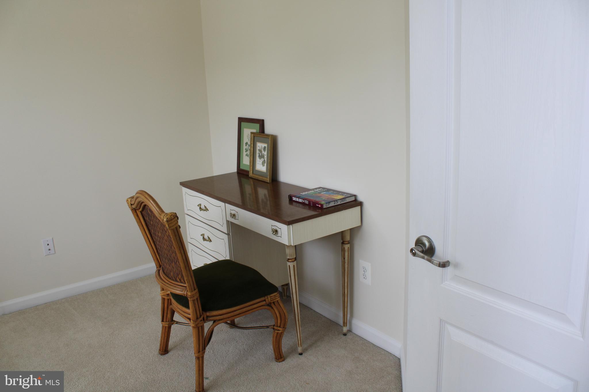 SPRIGGS RUN ESTATES - Residential