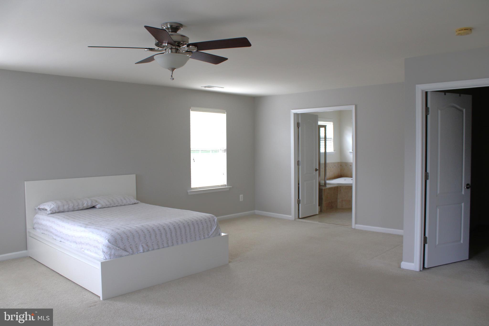 SPRIGGS RUN ESTATES - Residential