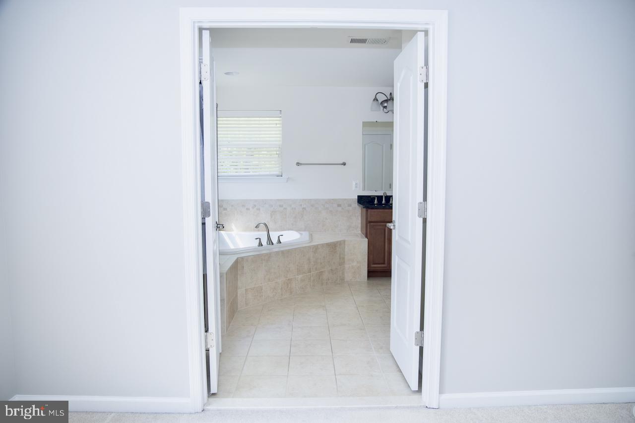 SPRIGGS RUN ESTATES - Residential