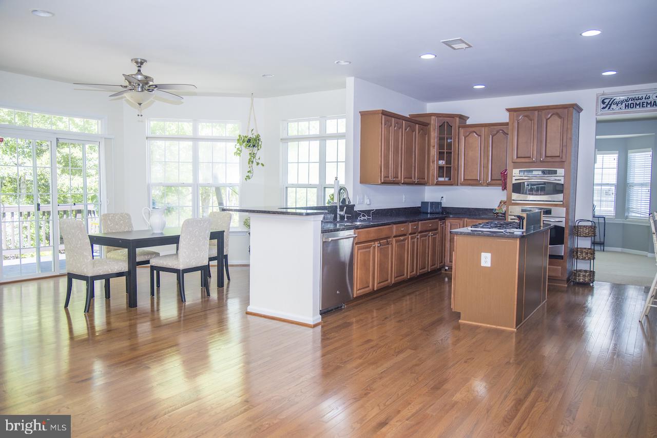 SPRIGGS RUN ESTATES - Residential