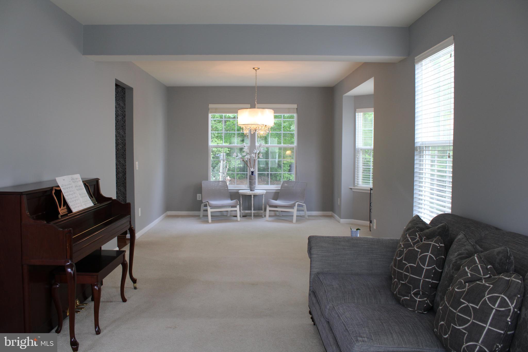 SPRIGGS RUN ESTATES - Residential