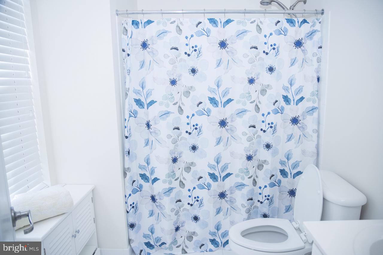 SPRIGGS RUN ESTATES - Residential