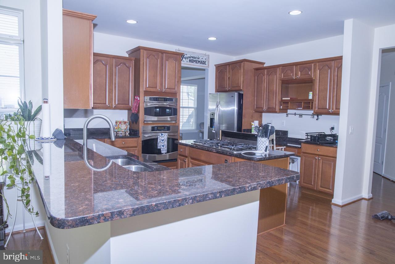 SPRIGGS RUN ESTATES - Residential