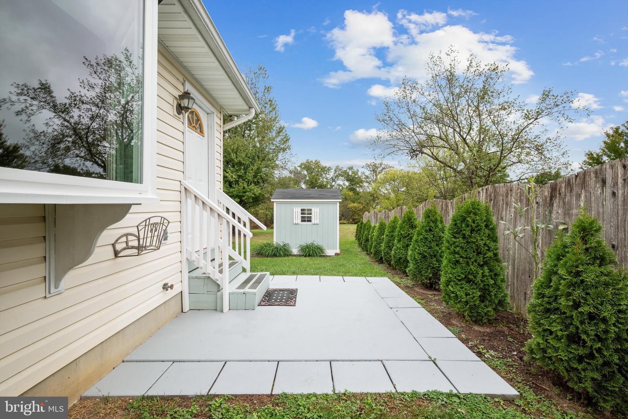 JEFFERSON VILLAGE - Residential