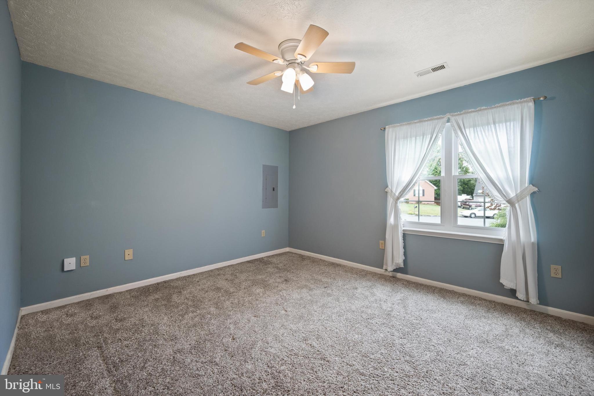 JEFFERSON VILLAGE - Residential