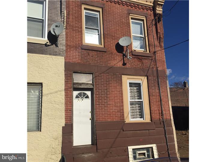Perfect opportunity to invest. This home pays for itself with current renters. Good condition six bedrooms and two full baths. Booming part of the city, best time to buy.