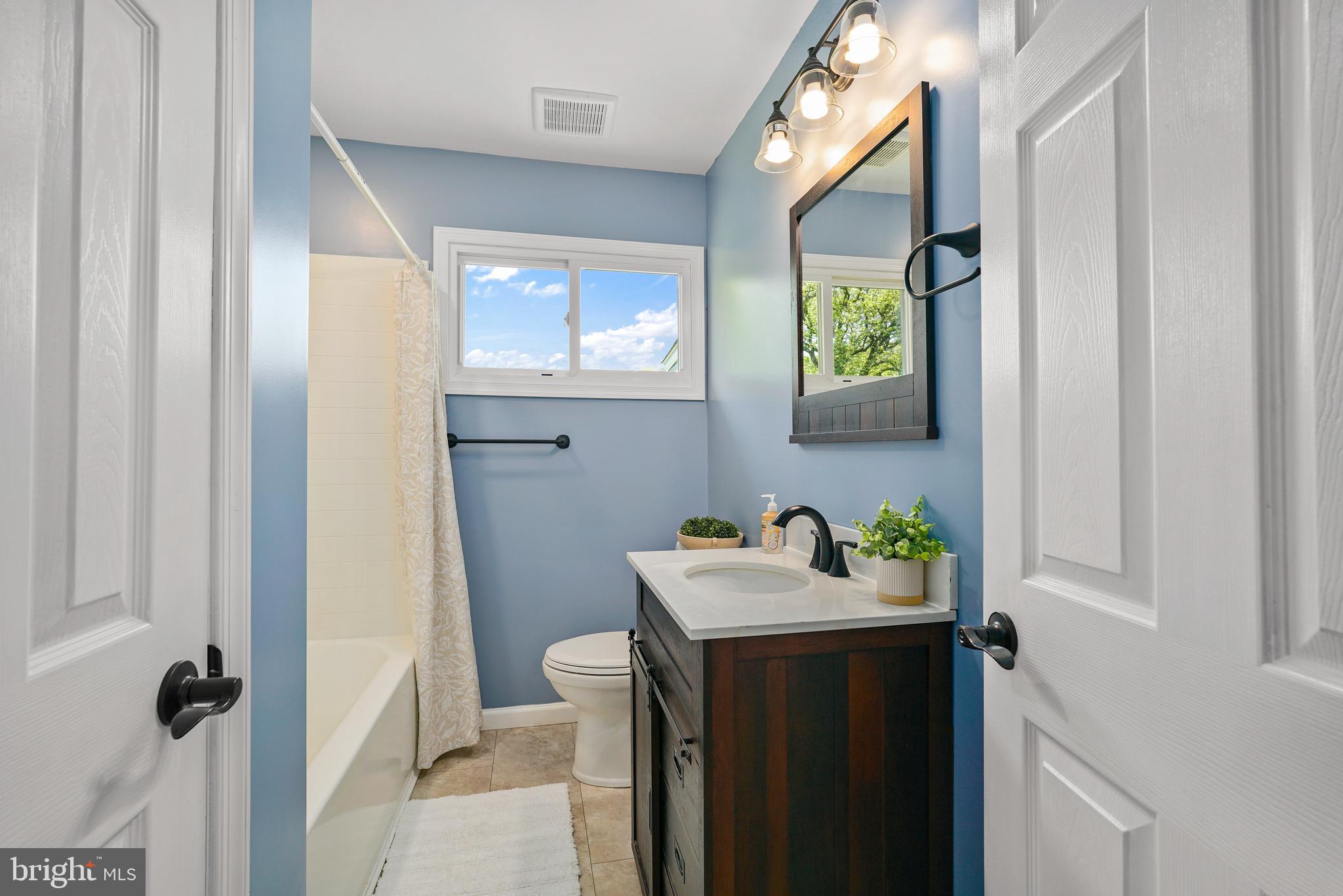 NONAVAILABLE - Residential