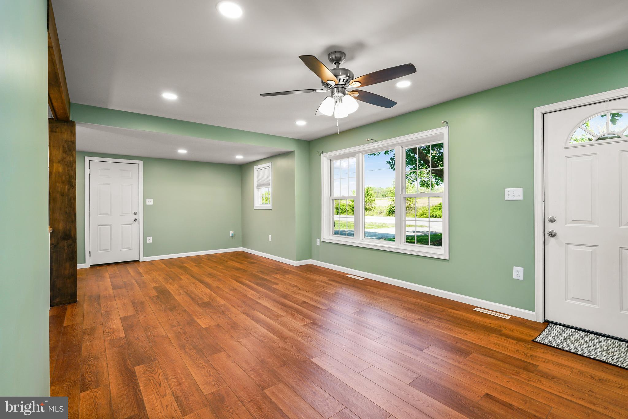 NONAVAILABLE - Residential