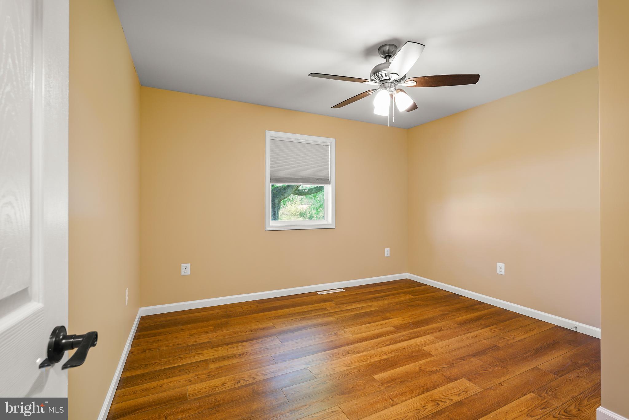 NONAVAILABLE - Residential