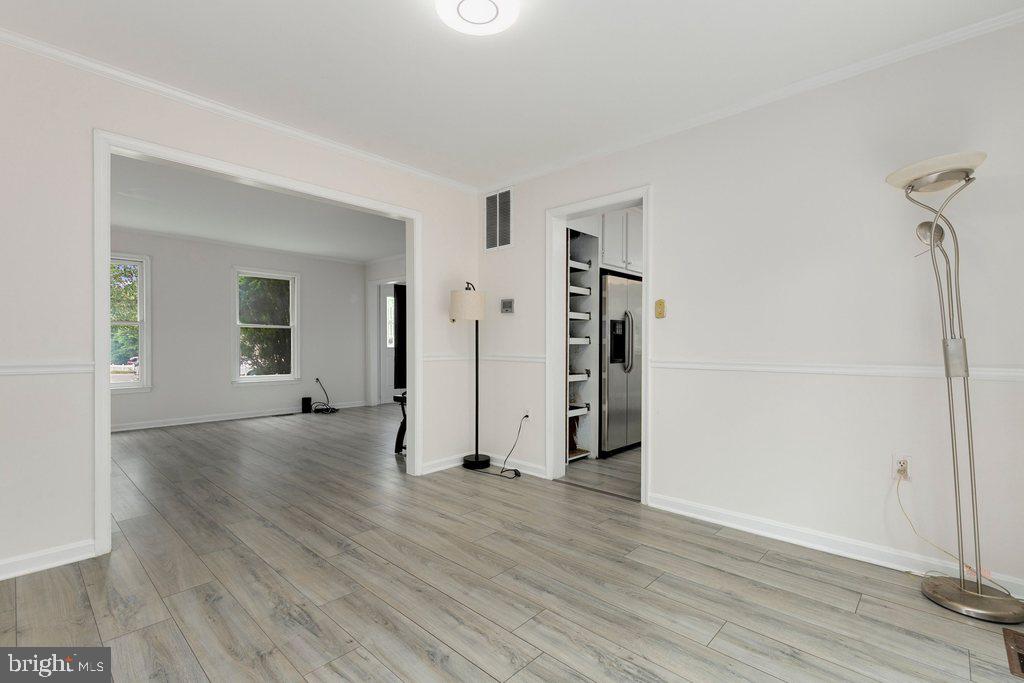 CALVERTON - Residential